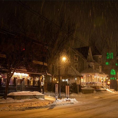 Au Coeur De Saint-Sauveur B&B 외부 사진