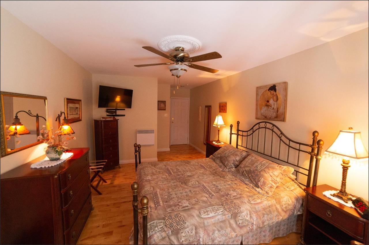 Au Coeur De Saint-Sauveur B&B 외부 사진